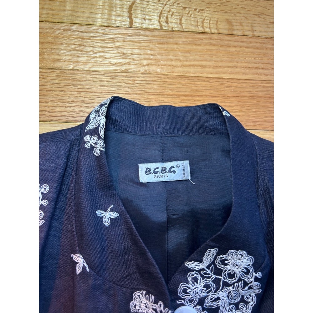 BCBG Paris Vintage Black 100% Linen Floral Embroidered Blazer Jacket Size 10 - Picture 3 of 11